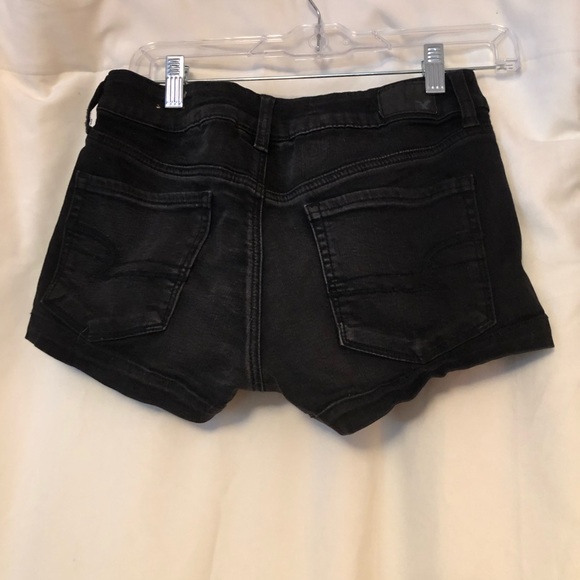 Black denim shorts - Picture 3 of 4